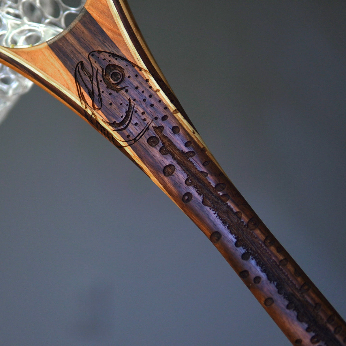XL 18&quot;x14&quot; - Rainbow Trout Engraved - Classic Fly Fishing Traditional Landing Net - Handcrafted &amp; Made in USA